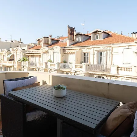 Διαμέρισμα Sl Joli 2pieces, Dernier Etage Avec Balcon 16 Shakespeare *